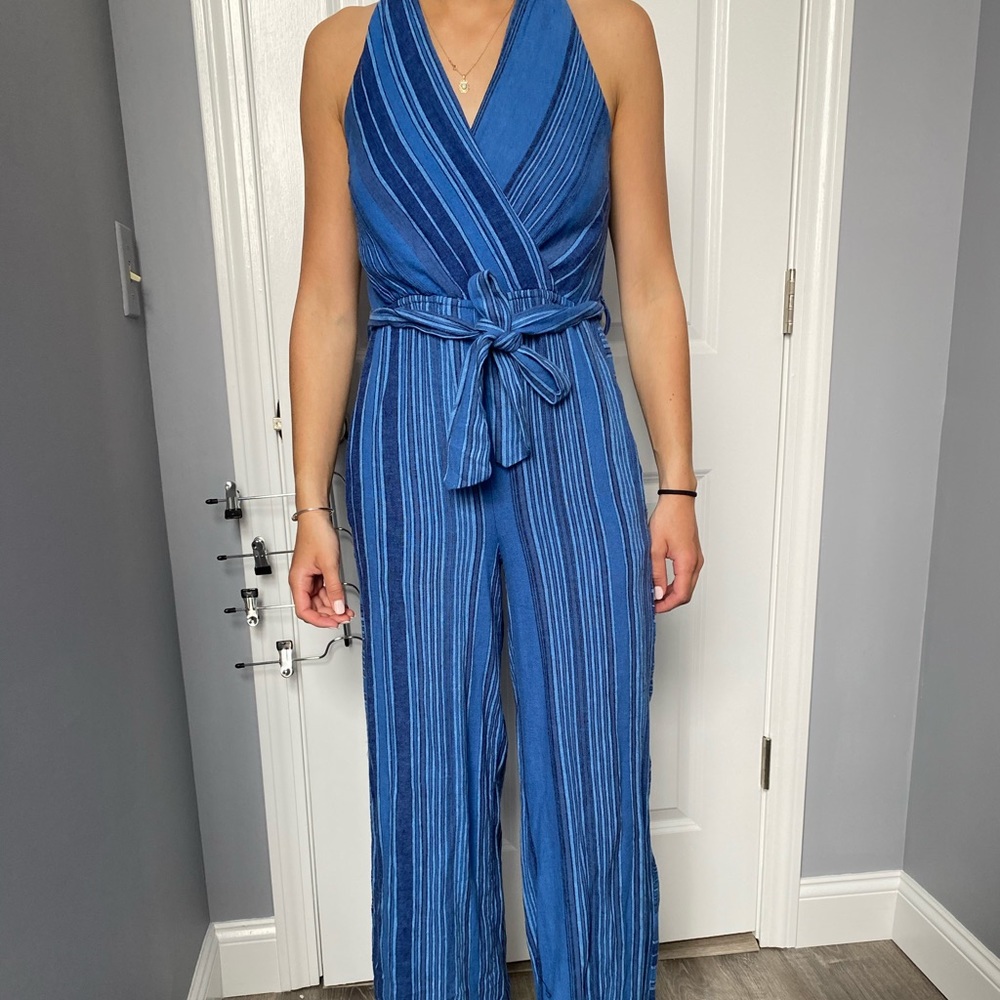 Blue jumpsuit with ties